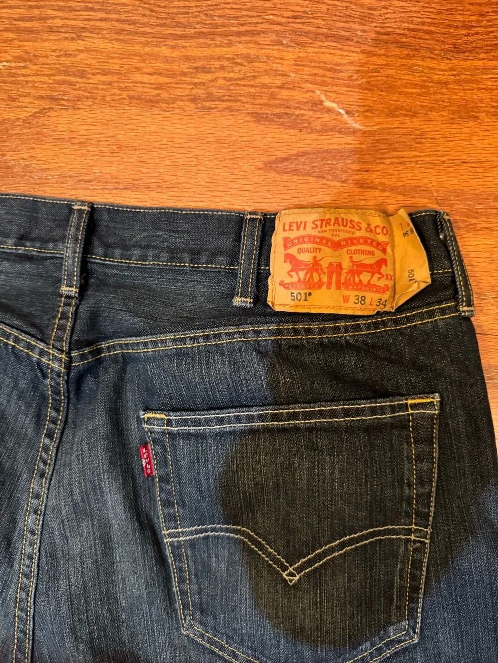 Levi's 501  Men's Straight Jeans in Dark Blue Wash
